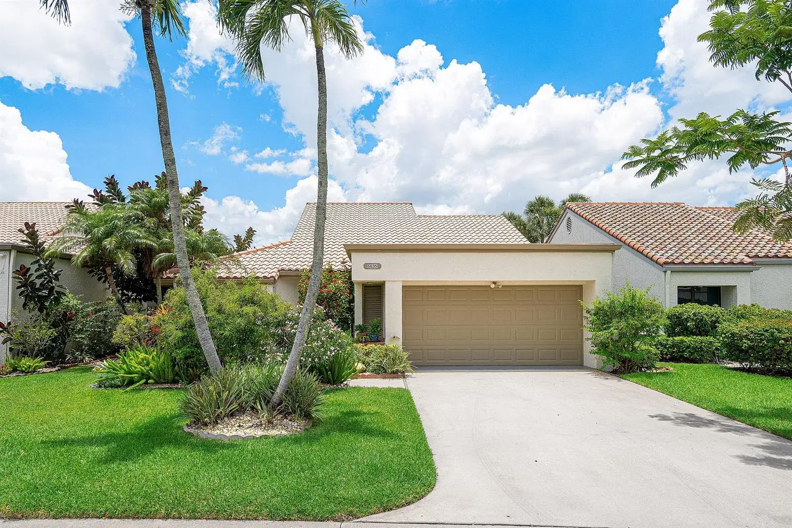 3 bedroom 2 bath Residential for sale at 5635 Kiowa Circle, Boynton Beach FL 33437