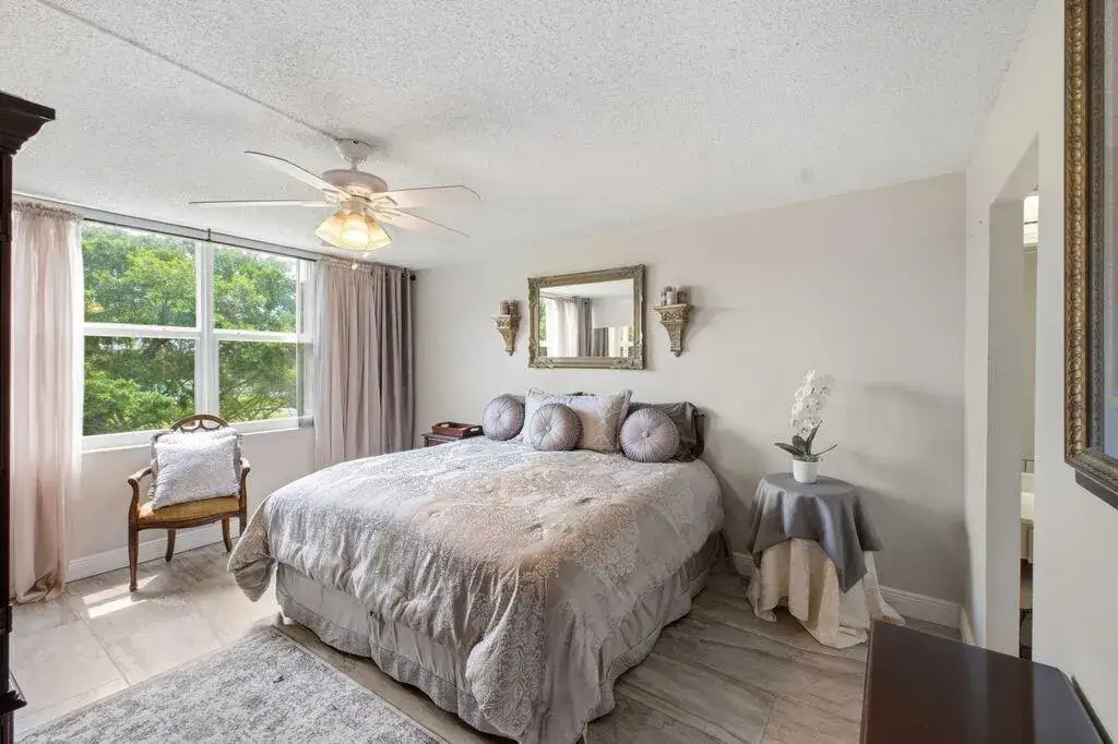 2 bedroom 2 bath Residential for sale at 3801 Environ Boulevard # 318, Lauderhill FL 33319