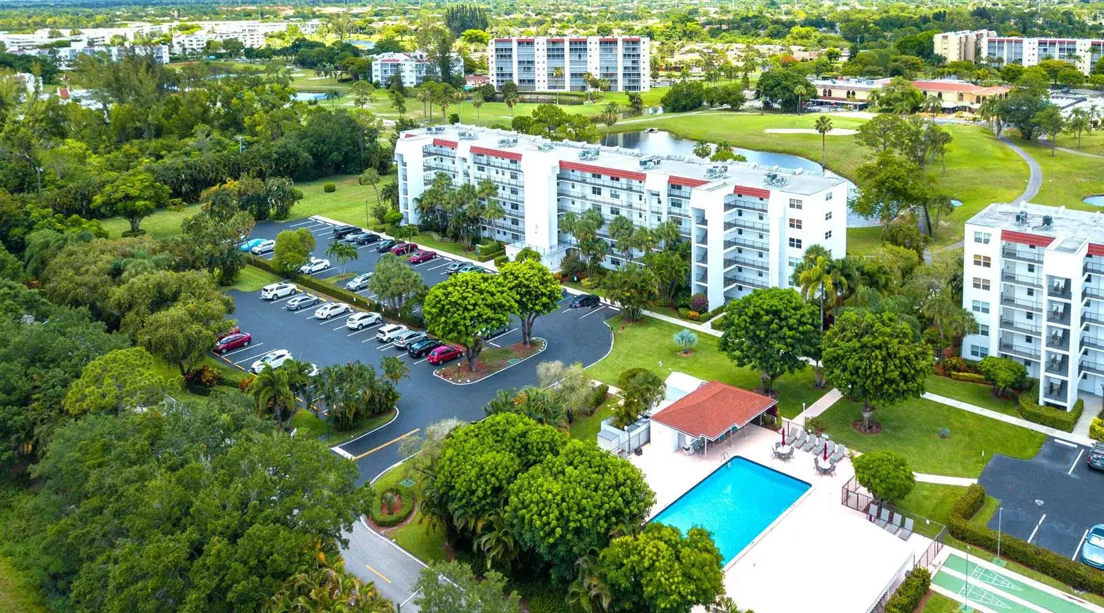 2 bedroom 2 bath Residential for sale at 3593 Birdie Drive # 507, FL 33467