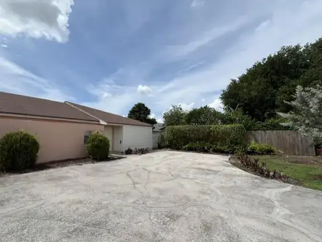 6 bedroom 4 bath Residential Lease for rent at 1307 Hempstead Street, Wellington FL 33414