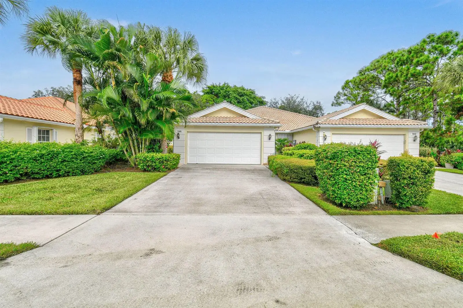 2 bedroom 2 bath Residential for sale at 7880 SE Peppercorn Court, Hobe Sound FL 33455
