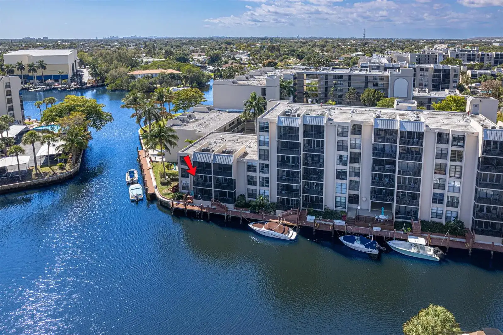 2 bedroom 2 bath Residential for sale at 6 Royal Palm Way # 211, Boca Raton FL 33432