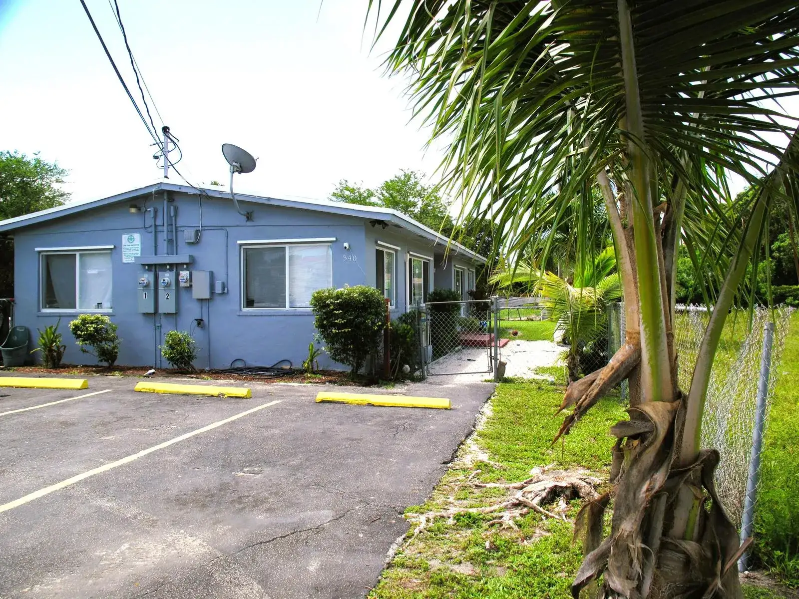 2 bedroom 1 bath Residential Lease for rent at 340 NW 6th Street # 2, Pompano Beach FL 33060