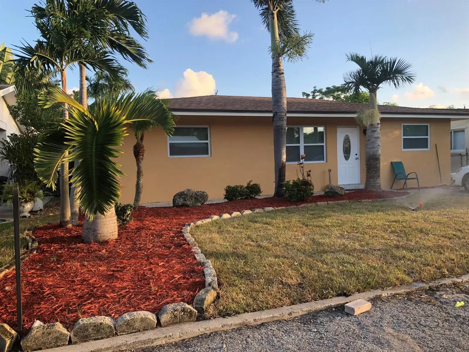 4 bedroom 2 bath Residential Lease for rent at 616 W Broward Street, Lantana FL 33462
