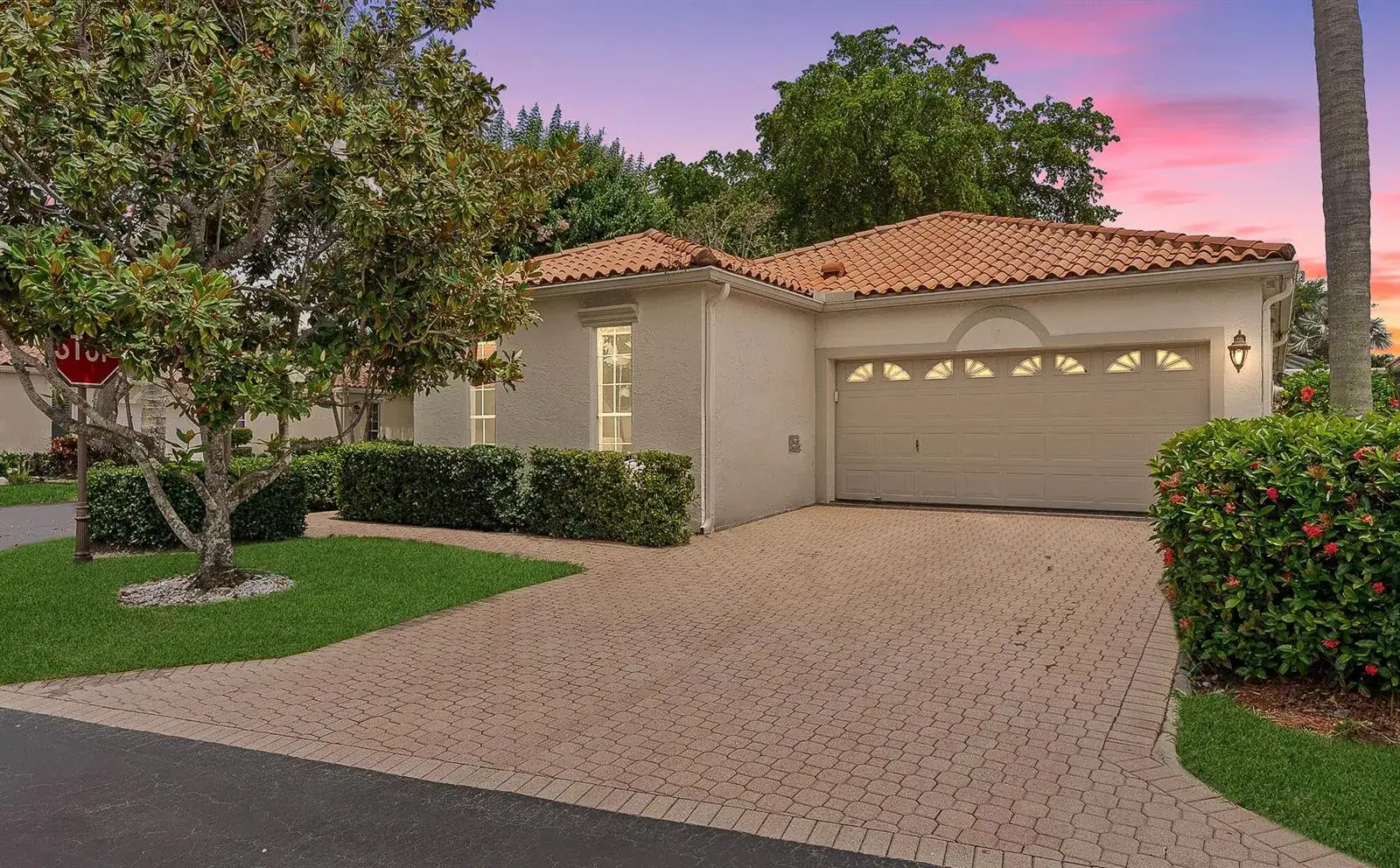 3 bedroom 2 bath Residential for sale at 3938 Redondo Court, Boca Raton FL 33487
