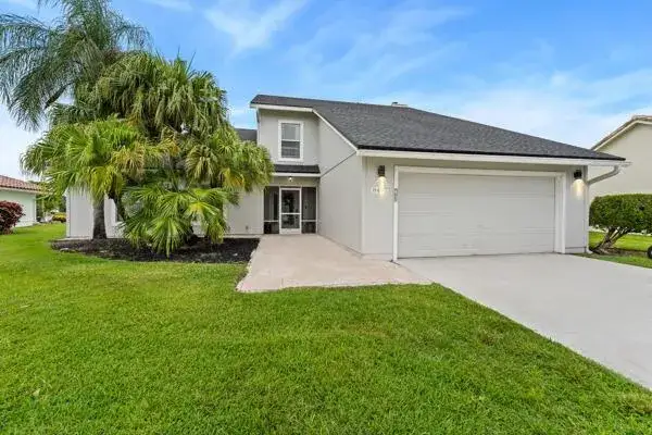 5 bedroom 3 bath Residential for sale at 8497 Bonita Isle Drive, Lake Worth FL 33467