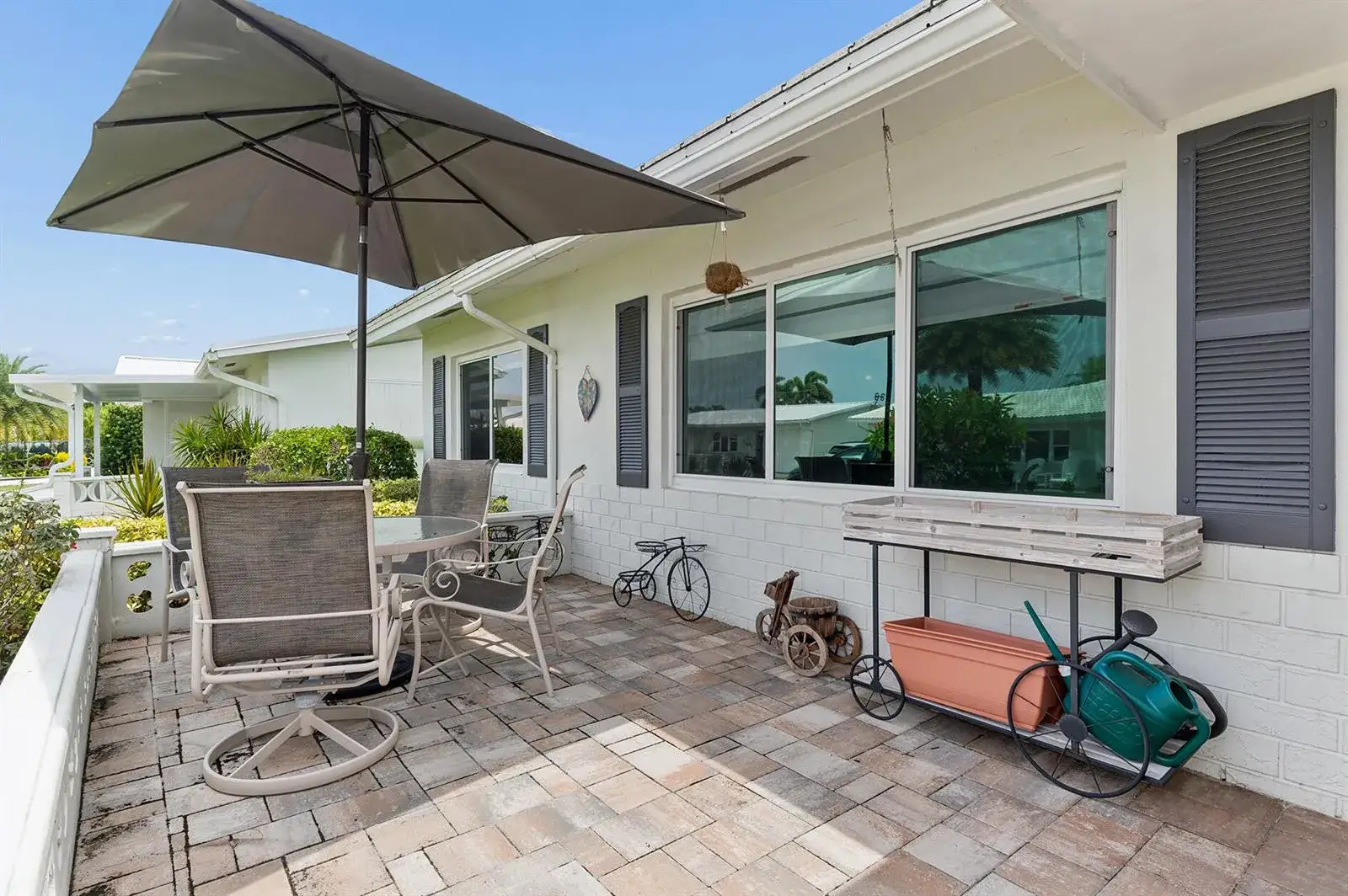 2 bedroom 2 bath Residential for sale at 709 SW 15th Street, Boynton Beach FL 33426