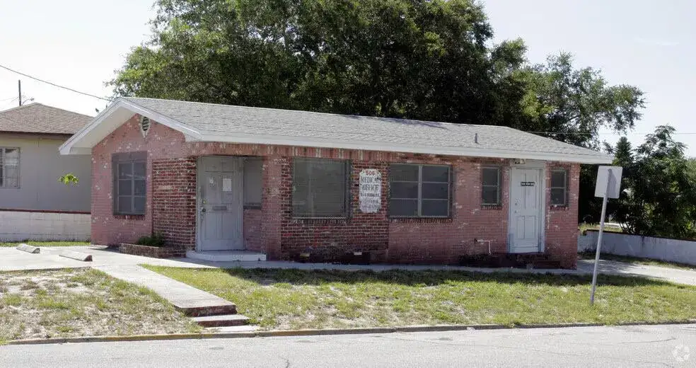 Commercial Sale for sale at 506 N 7th N, Fort Pierce FL 34950