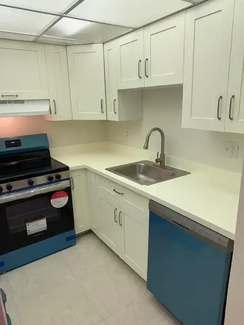 2 bedroom 2 bath Residential Lease for rent at 624 NW 13th Street # 0180, Boca Raton FL 33486