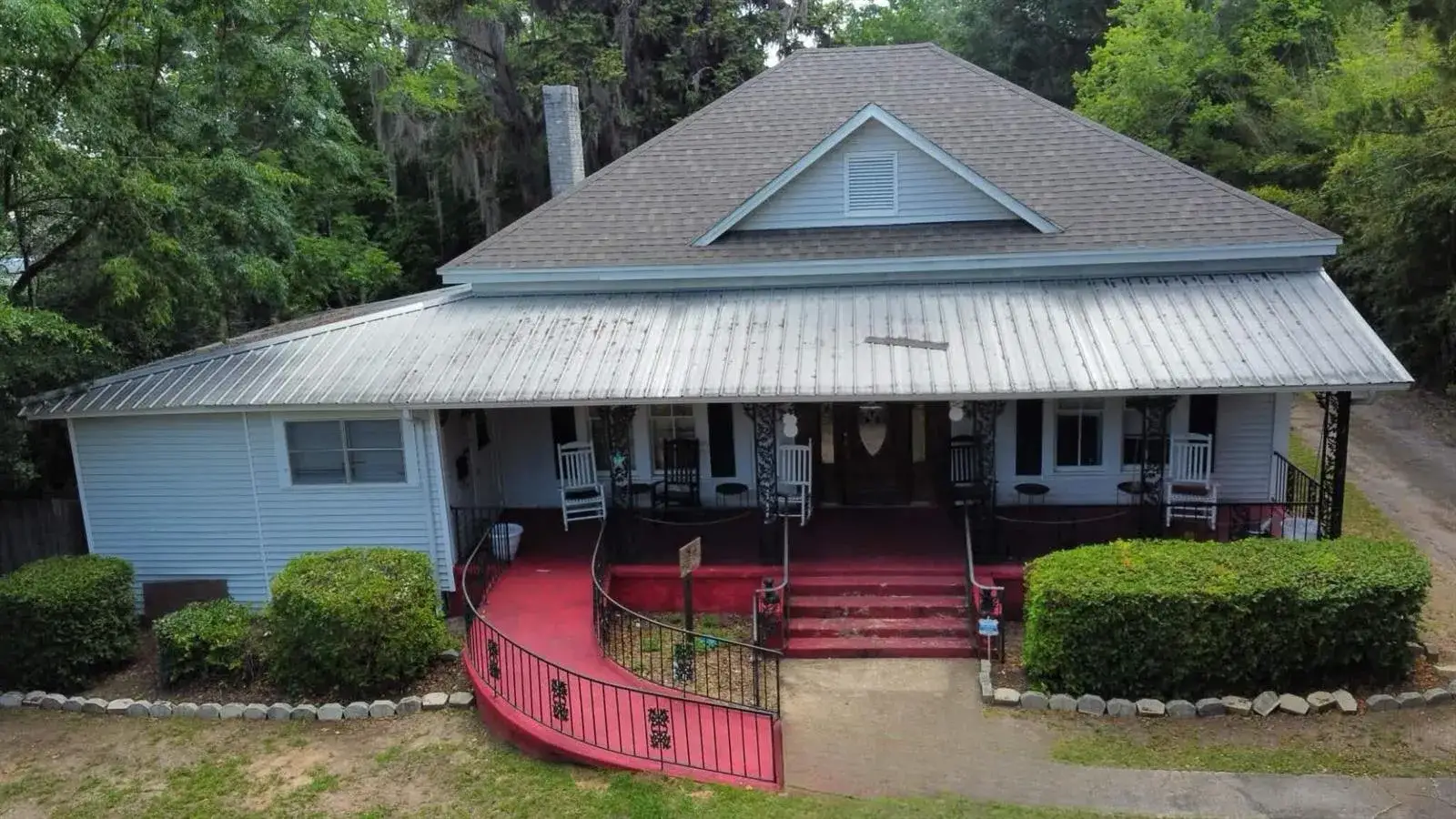 5 bedroom 3 bath Residential for sale at 25 Madison Street, FL 32324