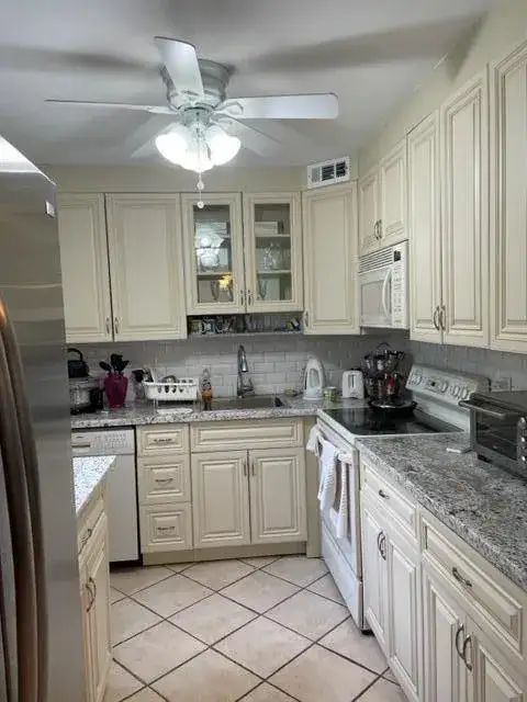 2 bedroom 2 bath Residential Lease for rent at 640 Monaco Court N # 640, Delray Beach FL 33446