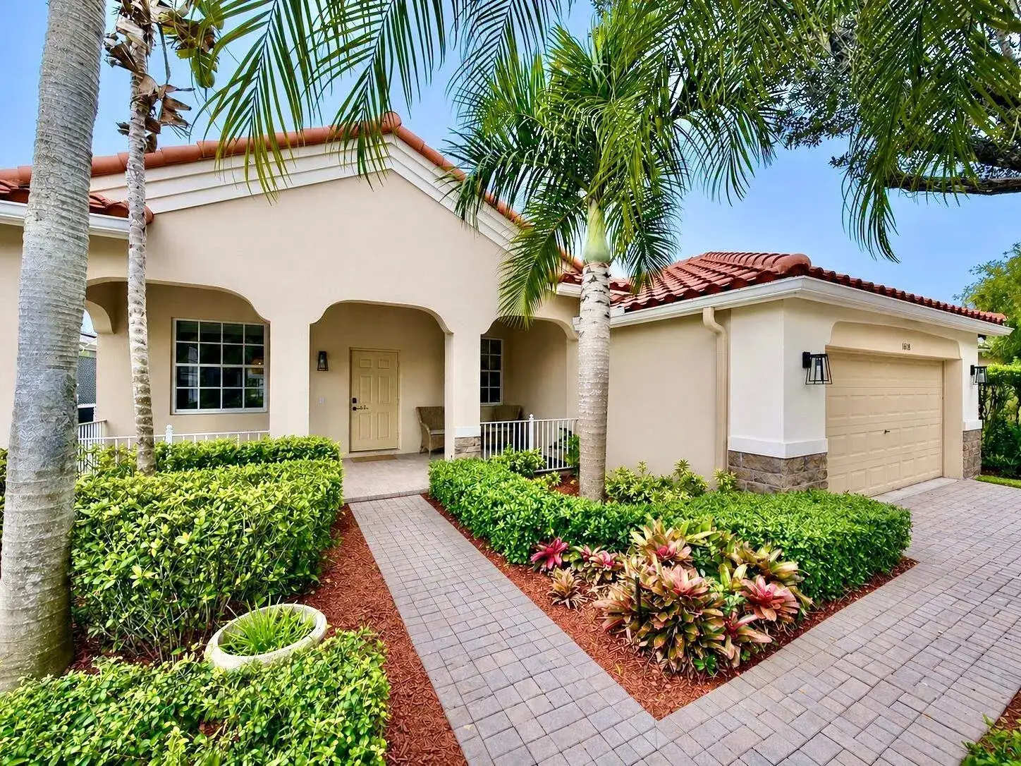 1618 Royal Grove Way, Weston FL 33327