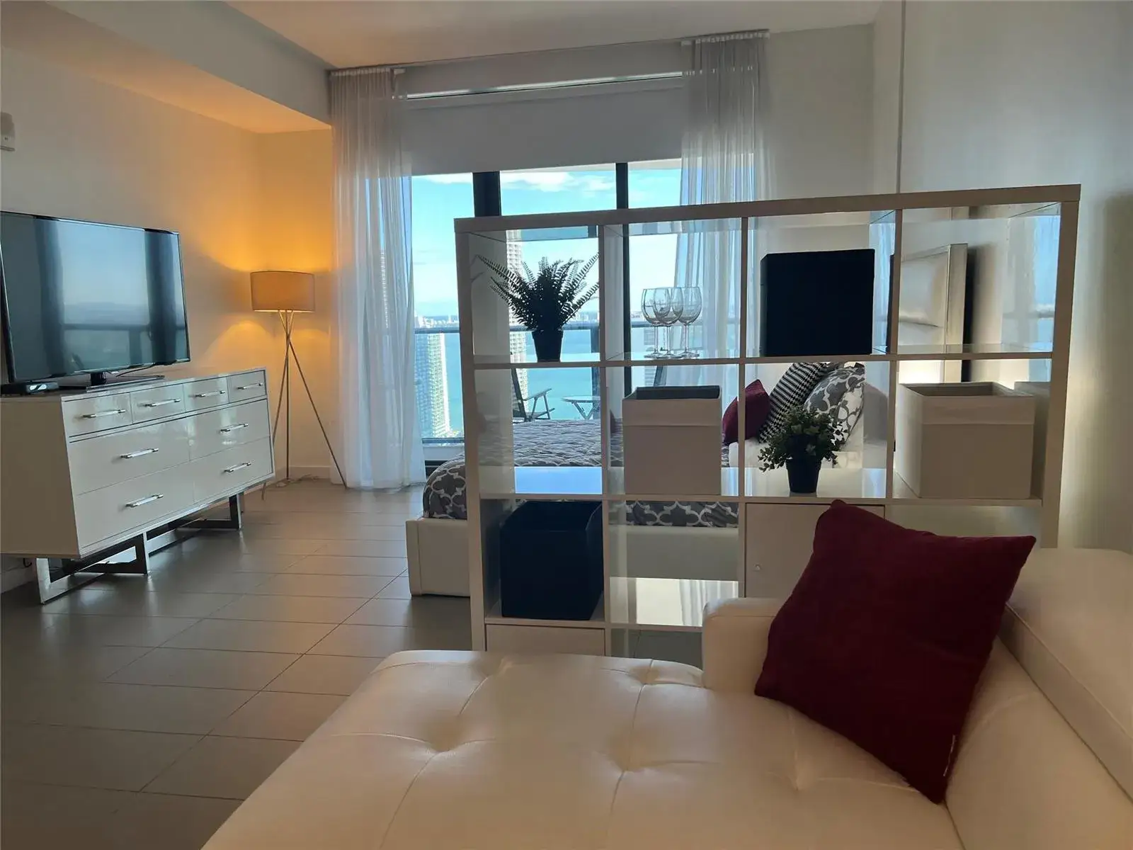 1 bath Residential Lease for rent at 1600 NE 1st Avenue # 3704, Miami FL 33132