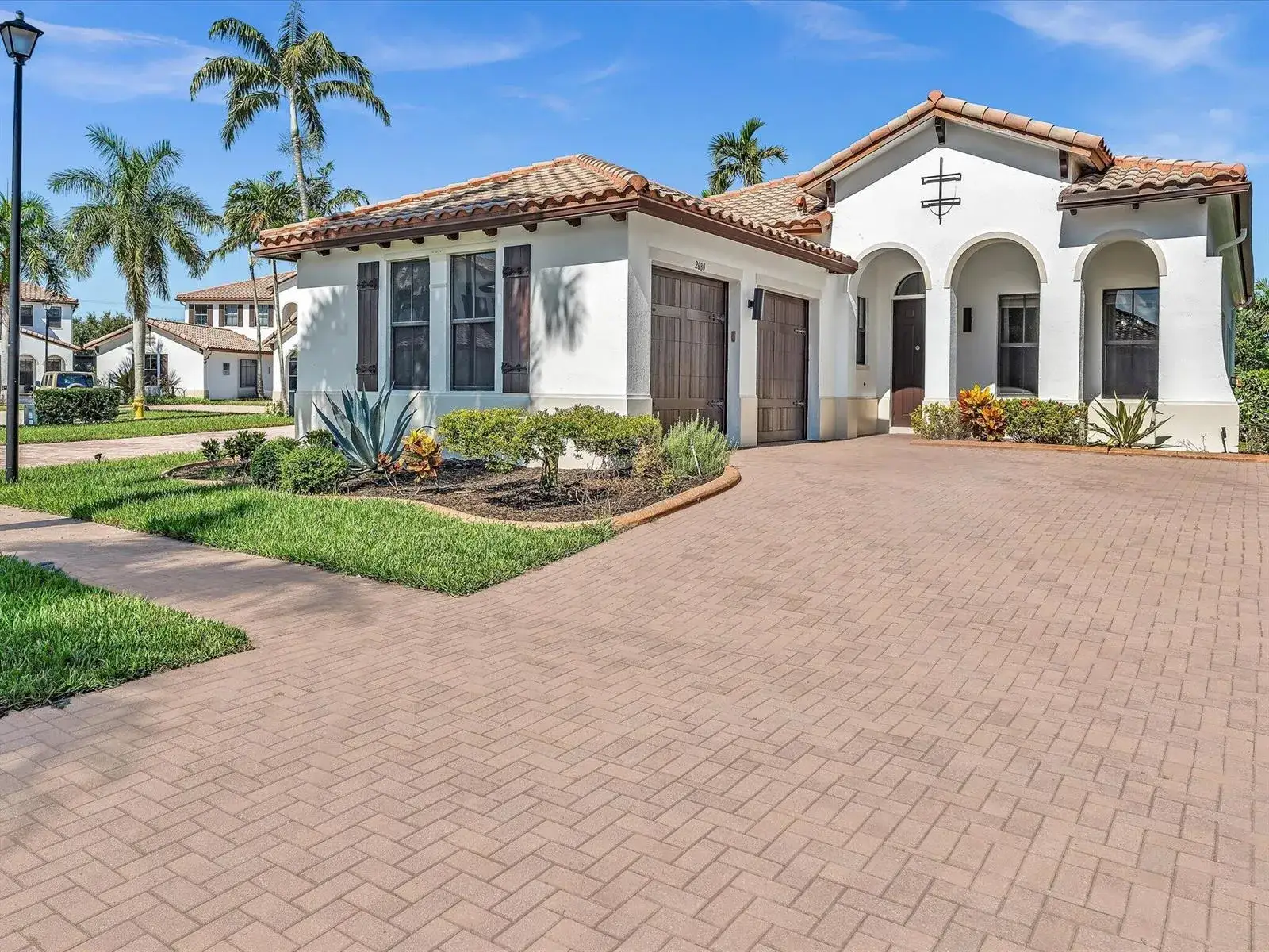 4 bedroom 3 bath Residential for sale at 2680 NW 84th Way, Pembroke Pines FL 33024