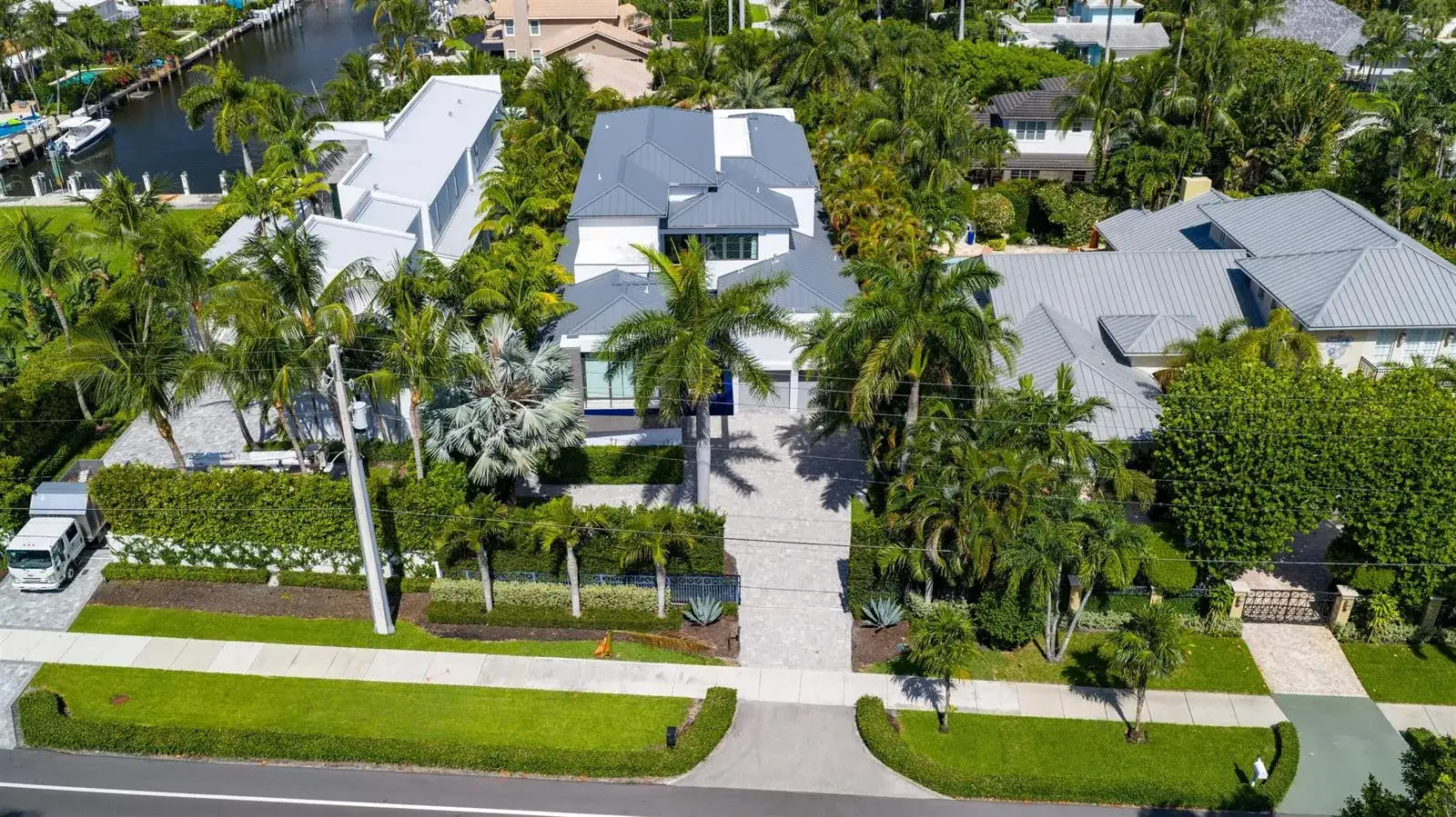7 bedroom 8 bath Residential for sale at 1040 S Ocean Boulevard, Delray Beach FL 33483