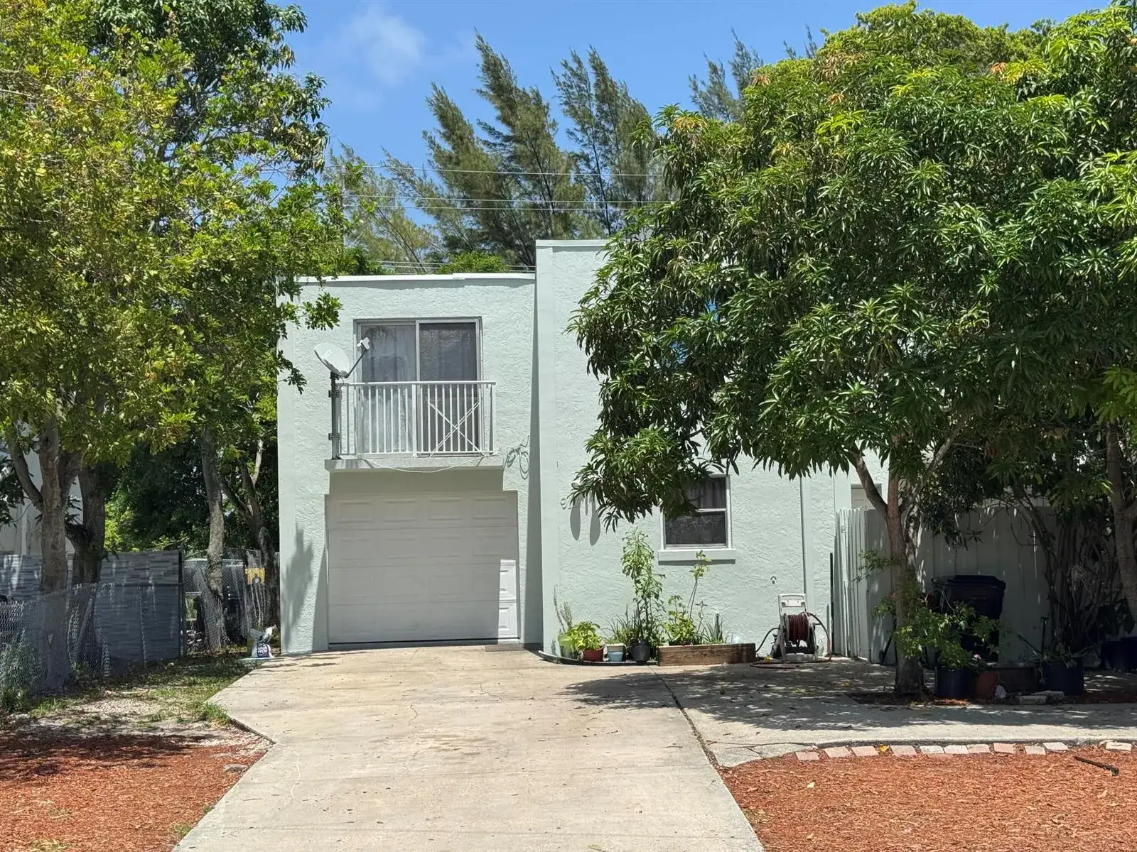 Residential Income for sale at 910 N F Street, FL 33460