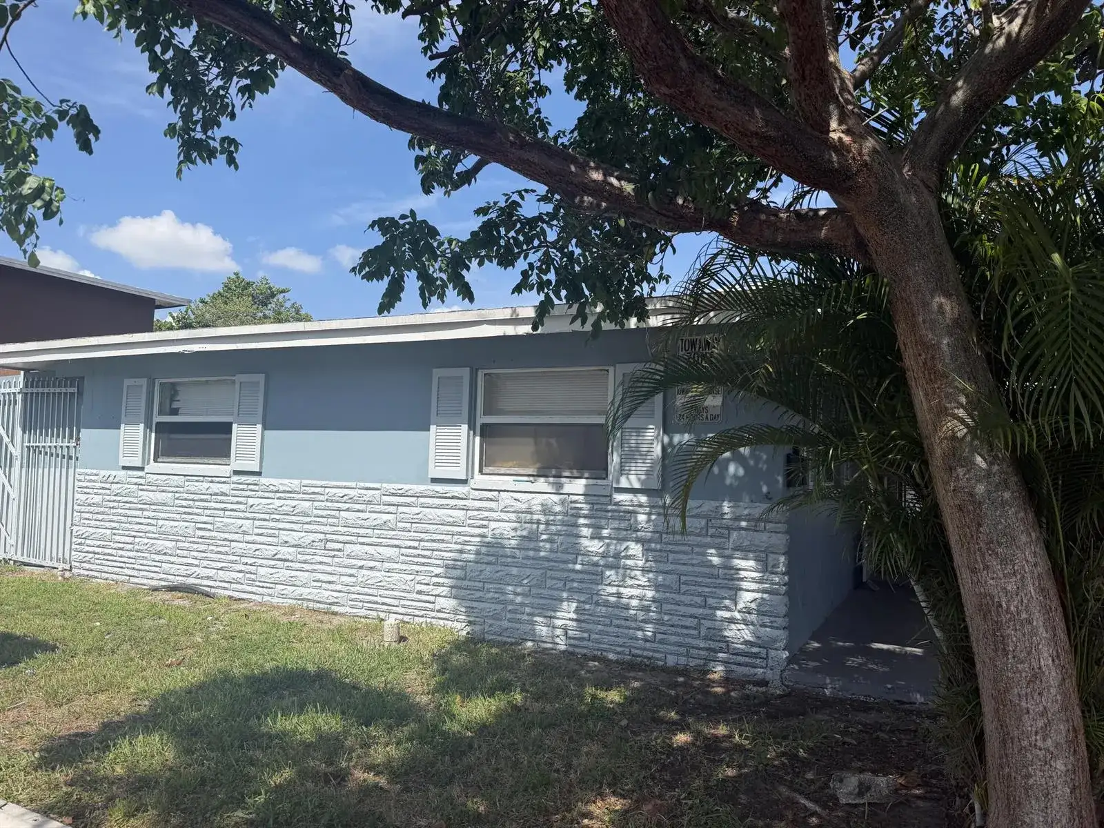 3 bedroom 2 bath Residential Lease for rent at 1133 NW 7th Avenue # 2, Fort Lauderdale FL 33311