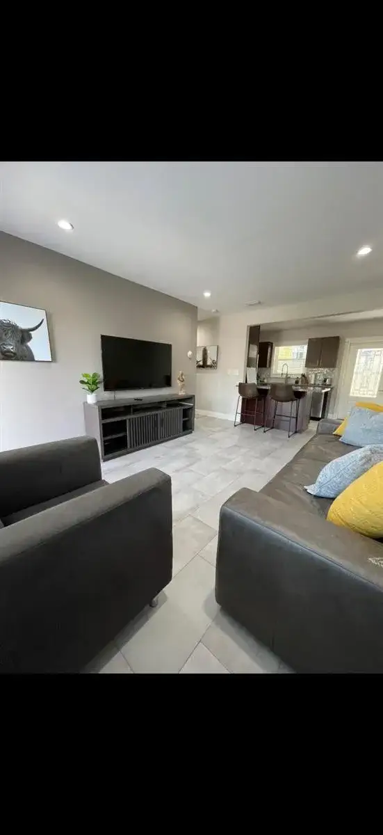 Residential Income for sale at 400 SW 12th # 2, Fort Lauderdale FL 33315