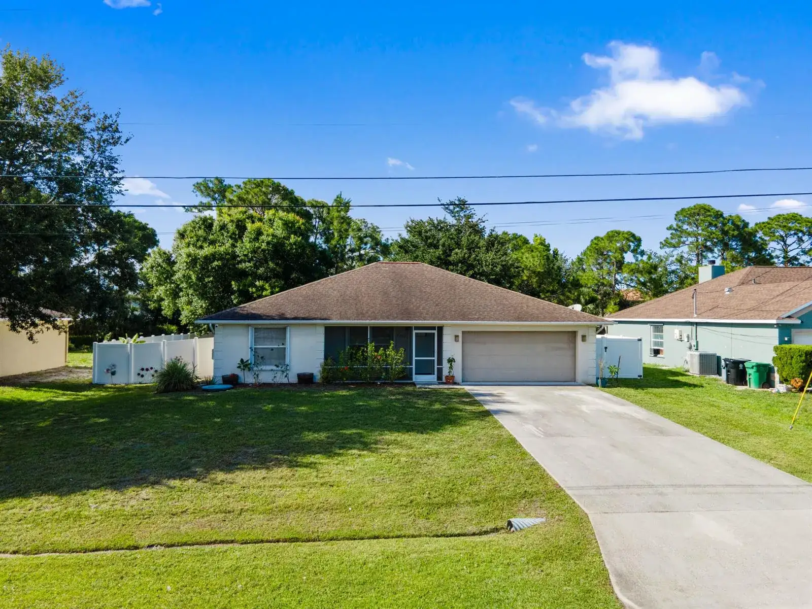 3 bedroom 2 bath Residential for sale at 2001 SW Fears Avenue, Port St. Lucie FL 34953