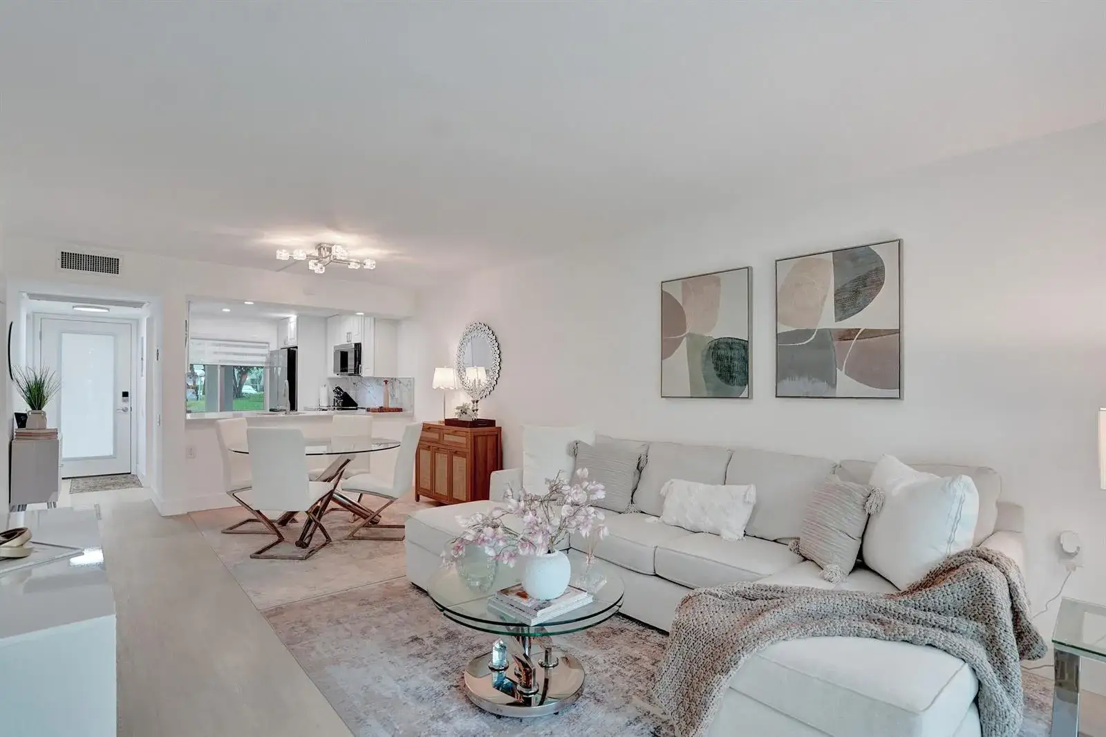 2 bedroom 2 bath Residential for sale at 1211 Bahama Bend # E1, Coconut Creek FL 33066