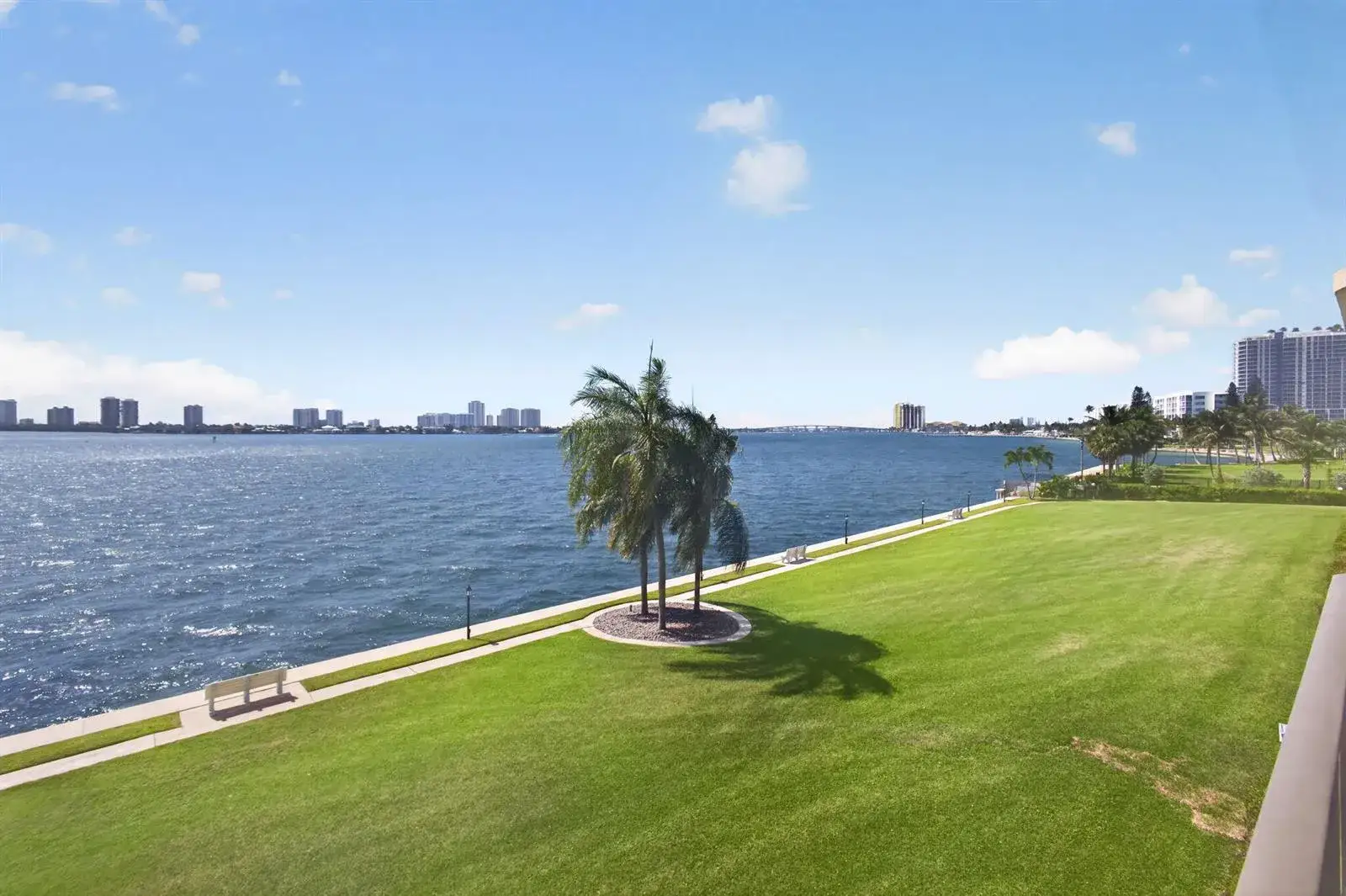 2 bedroom 2 bath Residential for sale at 801 Lake Shore Drive # 302, Lake Park FL 33403