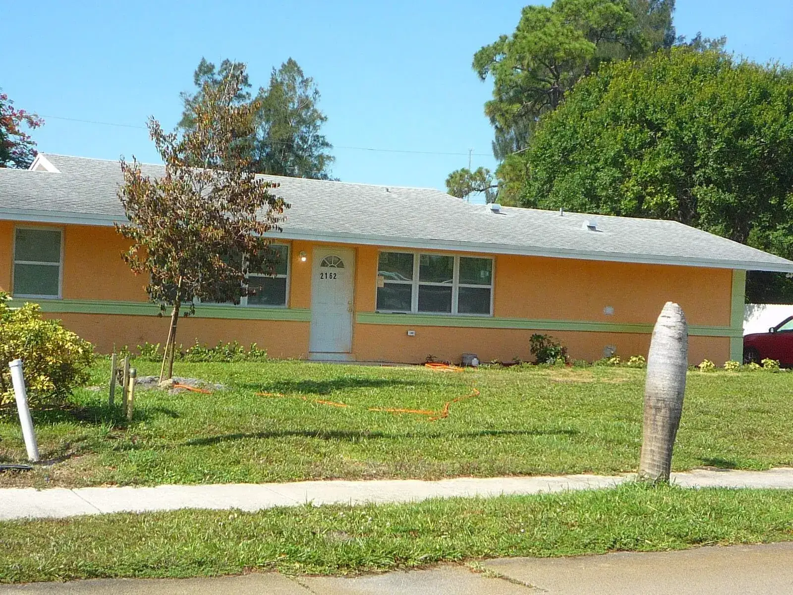 6 bedroom 4 bath Residential for sale at 2162 NW 28th Street, Oakland Park FL 33311