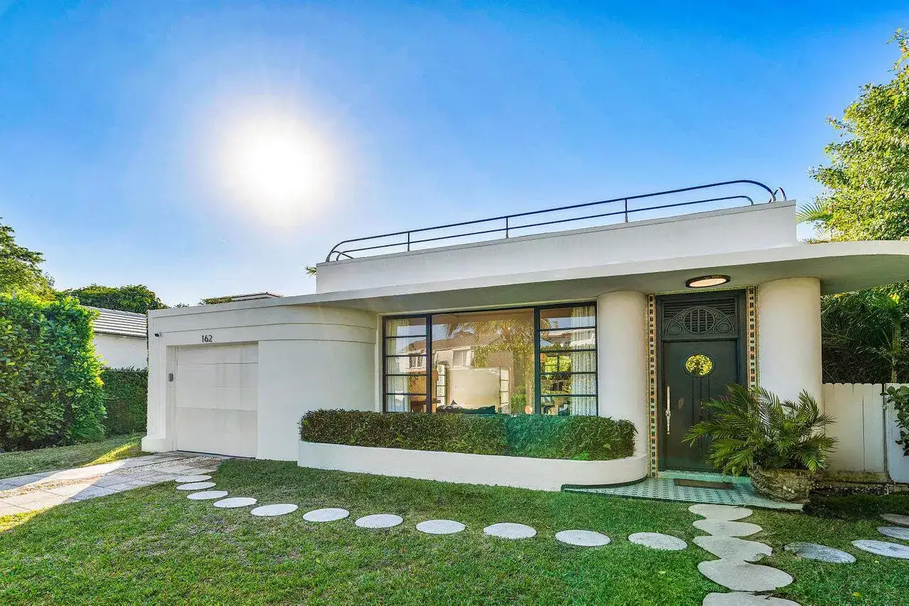 162 Peruvian Avenue, Palm Beach FL 33480
