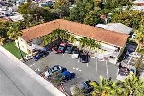 1 bedroom 1 bath Residential Lease for rent at 925 S K Street # 1, FL 33460
