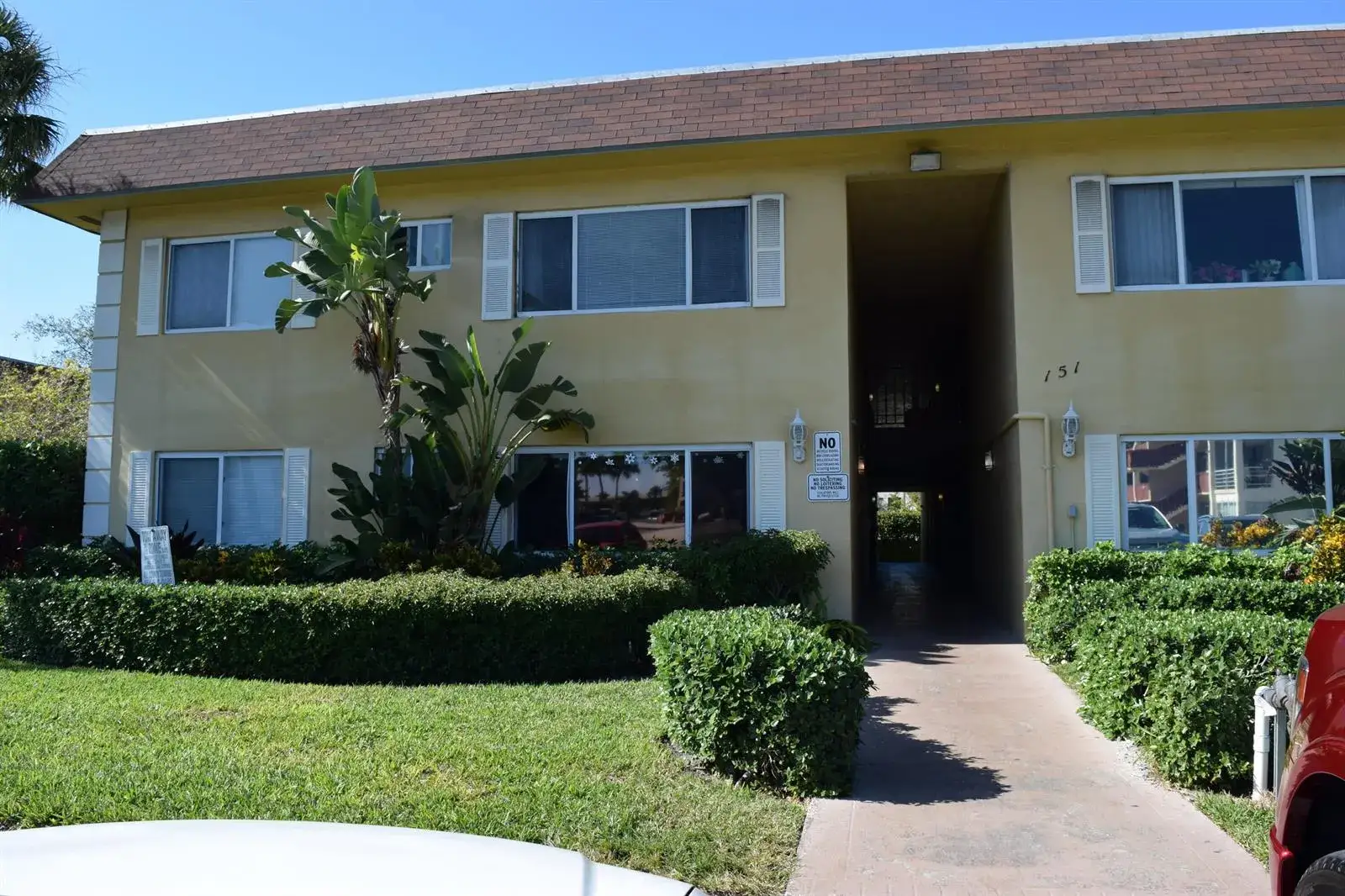 1 bedroom 1 bath Residential Lease for rent at 151 SE 6th Avenue # 14, Pompano Beach FL 33060