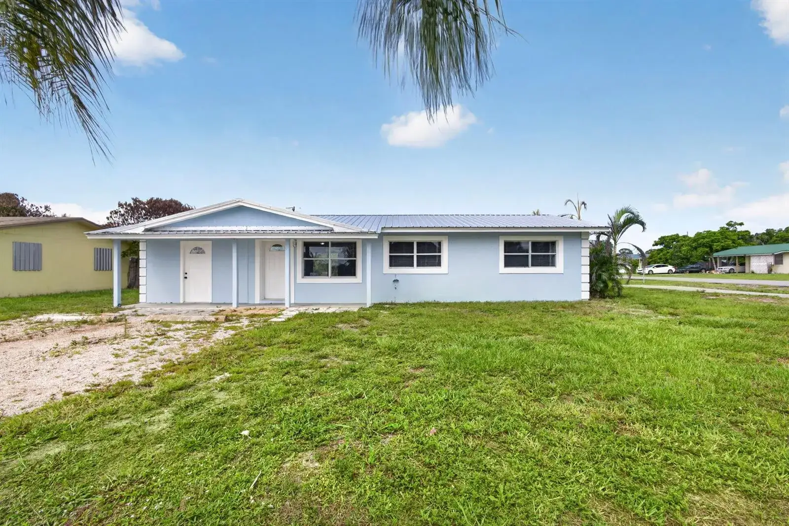 4 bedroom 1 bath Residential for sale at 15478 SW 150th Street, FL 34956