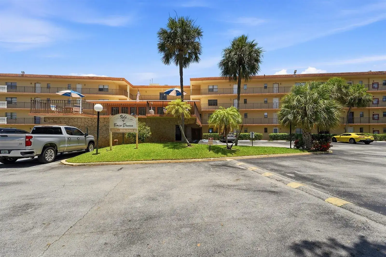 2 bedroom 2 bath Residential for sale at 9273 SW 8th Street # 321, Boca Raton FL 33428