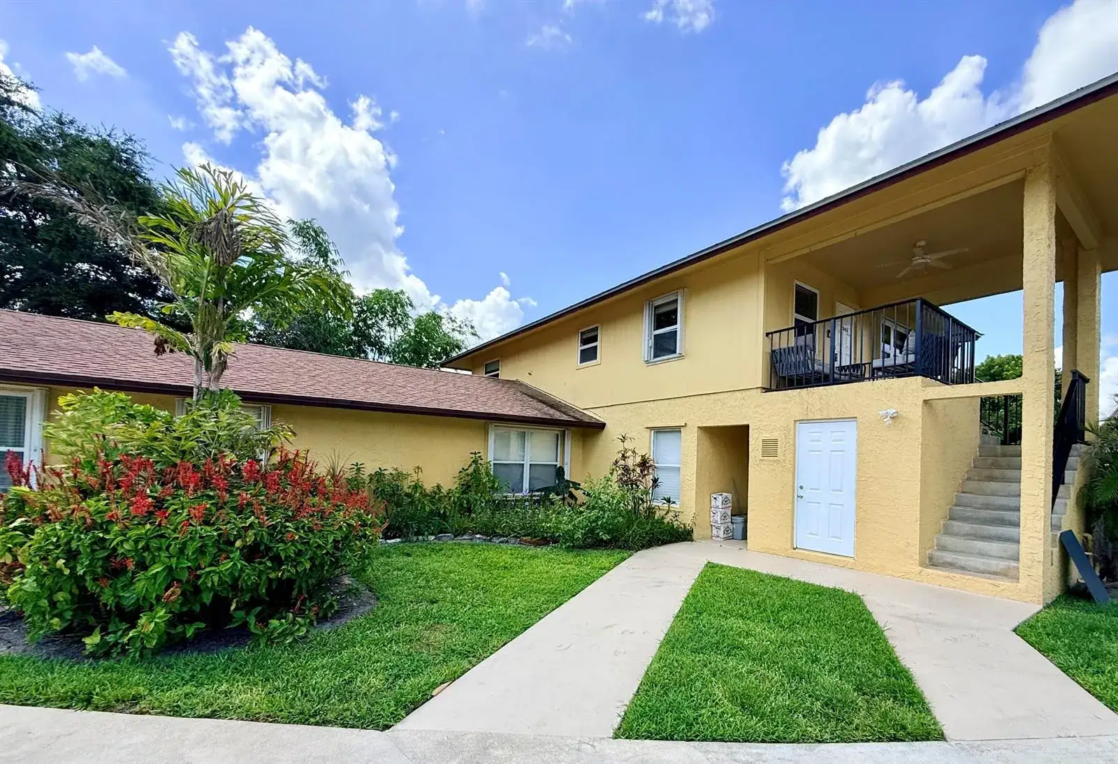 2 bedroom 1 bath Residential Lease for rent at 3362 SE Jefferson Street, Stuart FL 34997