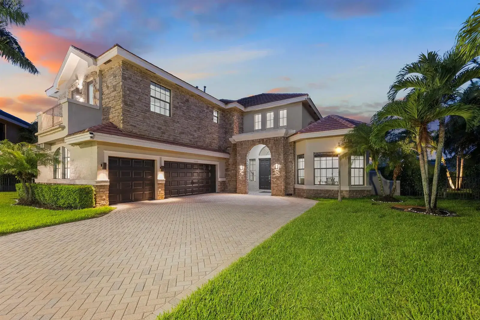 5 bedroom 4 bath Residential for sale at 10504 Vignon Court, Wellington FL 33449