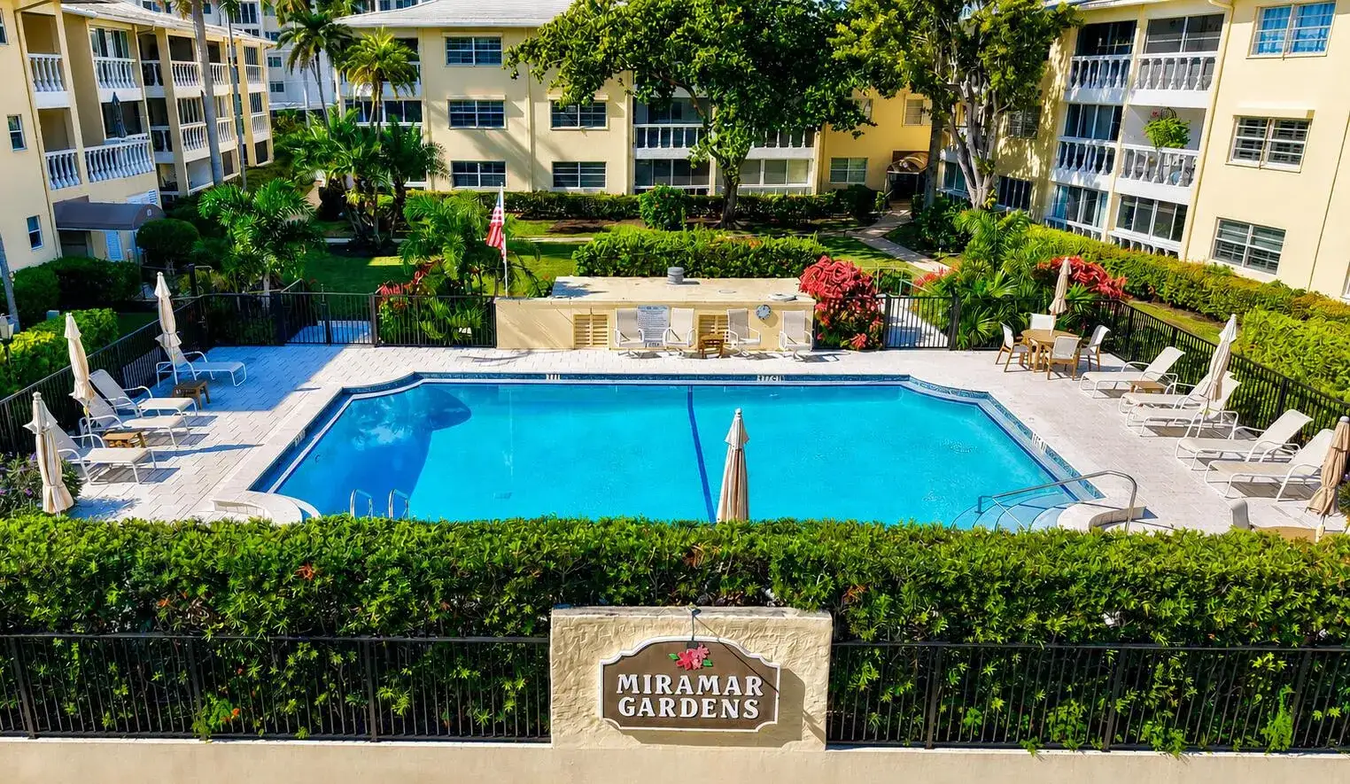 2 bedroom 2 bath Residential for sale at 60 Venetian Drive # 205n, Delray Beach FL 33483