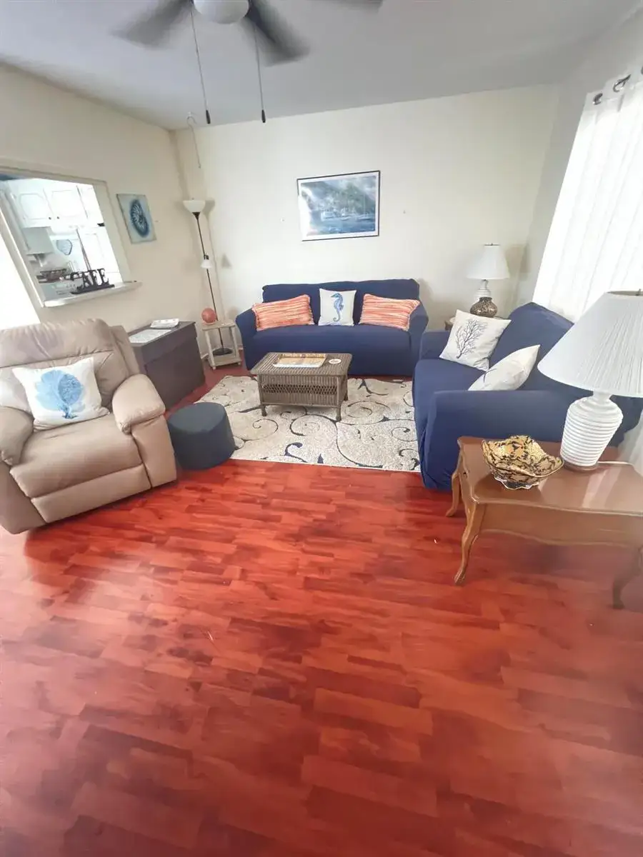 1 bedroom 1 bath Residential Lease for rent at 165 Easthampton G, West Palm Beach FL 33417
