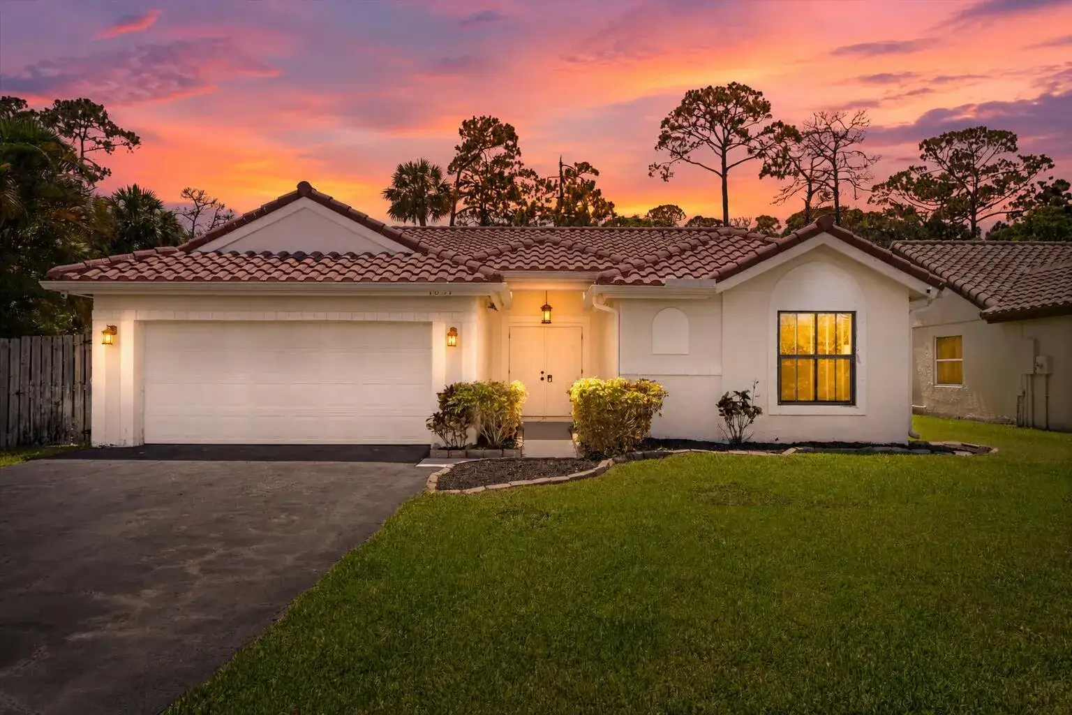3 bedroom 2 bath Residential for sale at 1051 New Parkview Place, Haverhill FL 33417