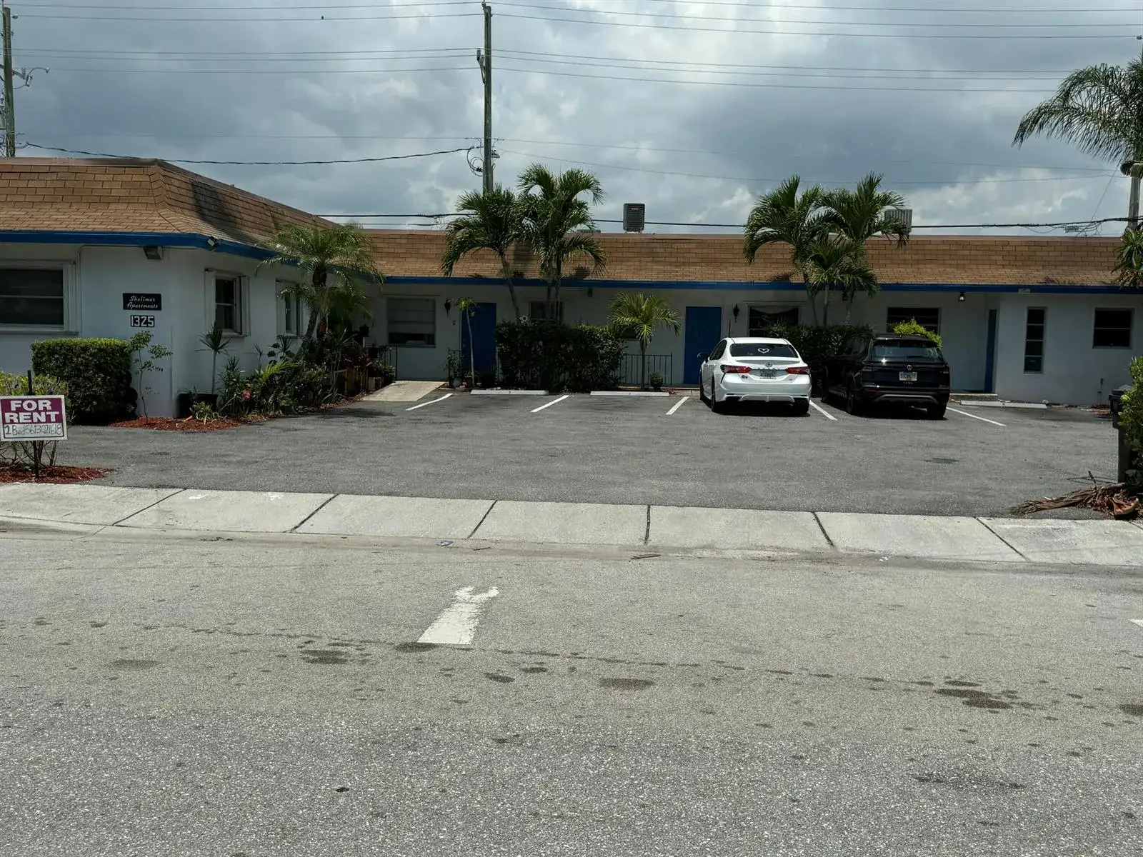 2 bedroom 1 bath Residential Lease for rent at 1325 N J Street # 6, Lake Worth FL 33460