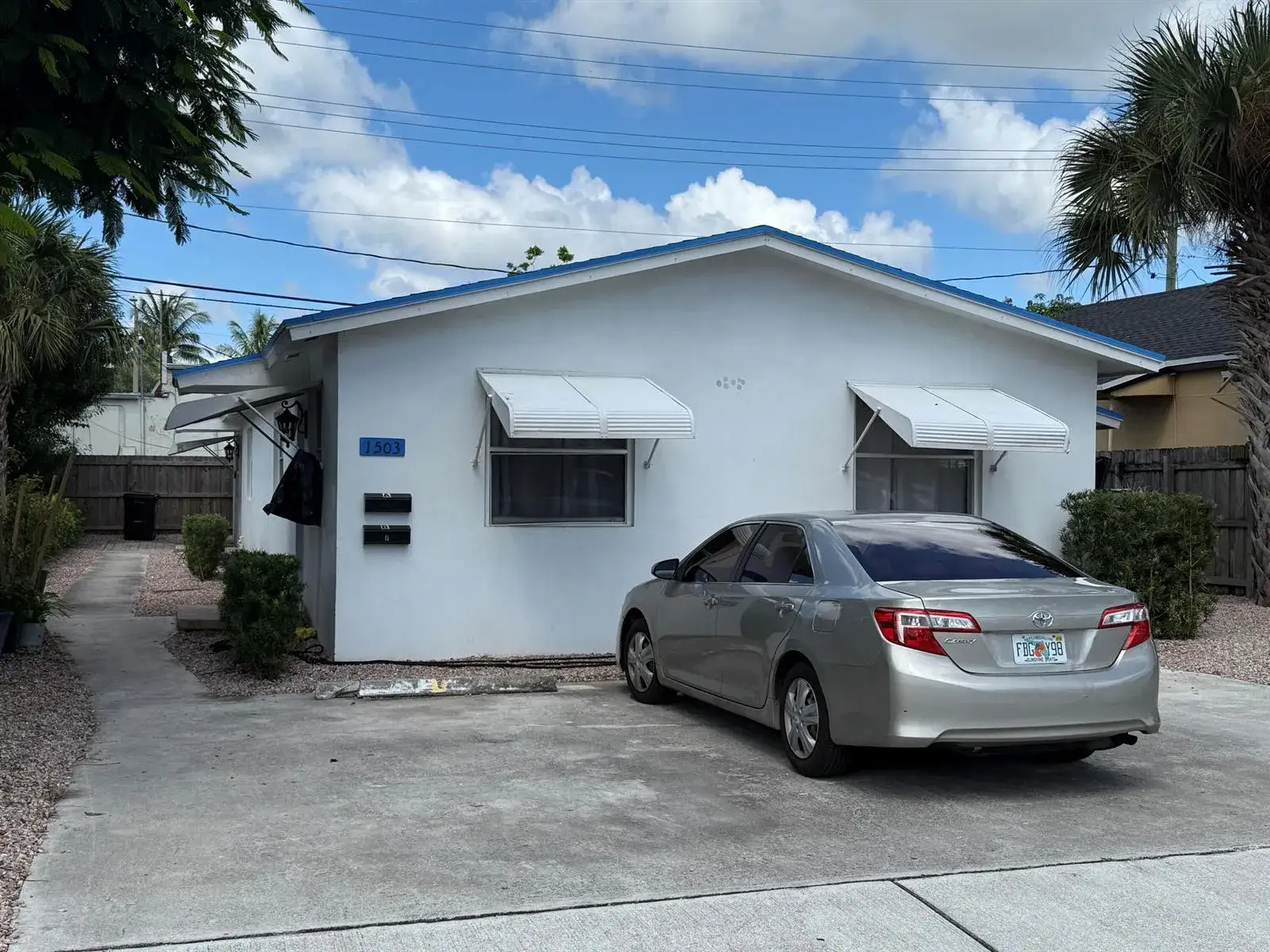 2 bedroom 1 bath Residential Lease for rent at 1503 N J Street # A, FL 33460