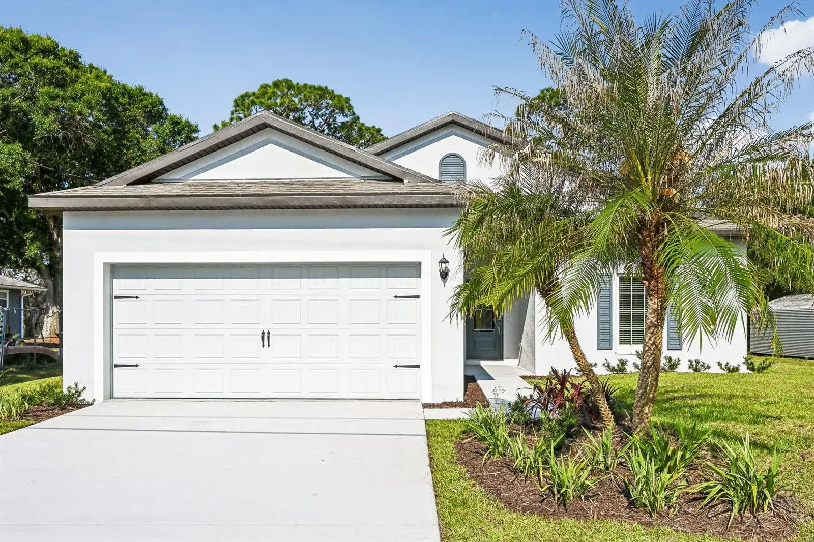 3 bedroom 2 bath Residential for sale at 5901 Raintree Trail, Fort Pierce FL 34982
