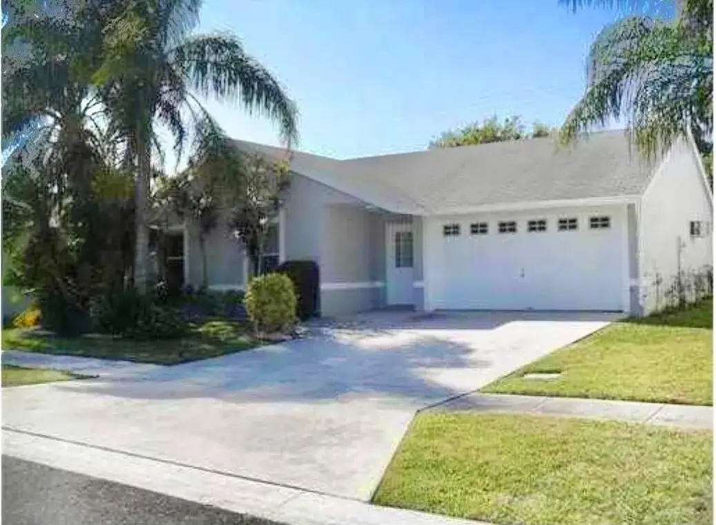 3 bedroom 2 bath Residential for sale at 5887 Timber Valley Drive, Lake Worth FL 33463