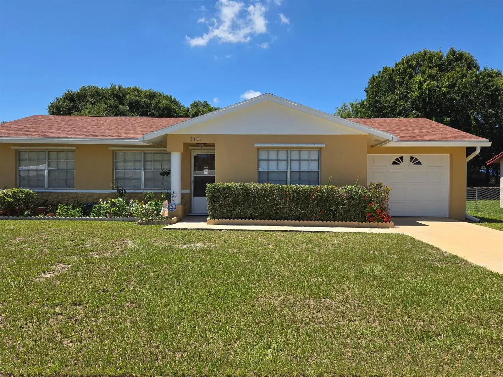 3 bedroom 2 bath Residential for sale at 3101 Hibiscus Avenue, Fort Pierce FL 34947