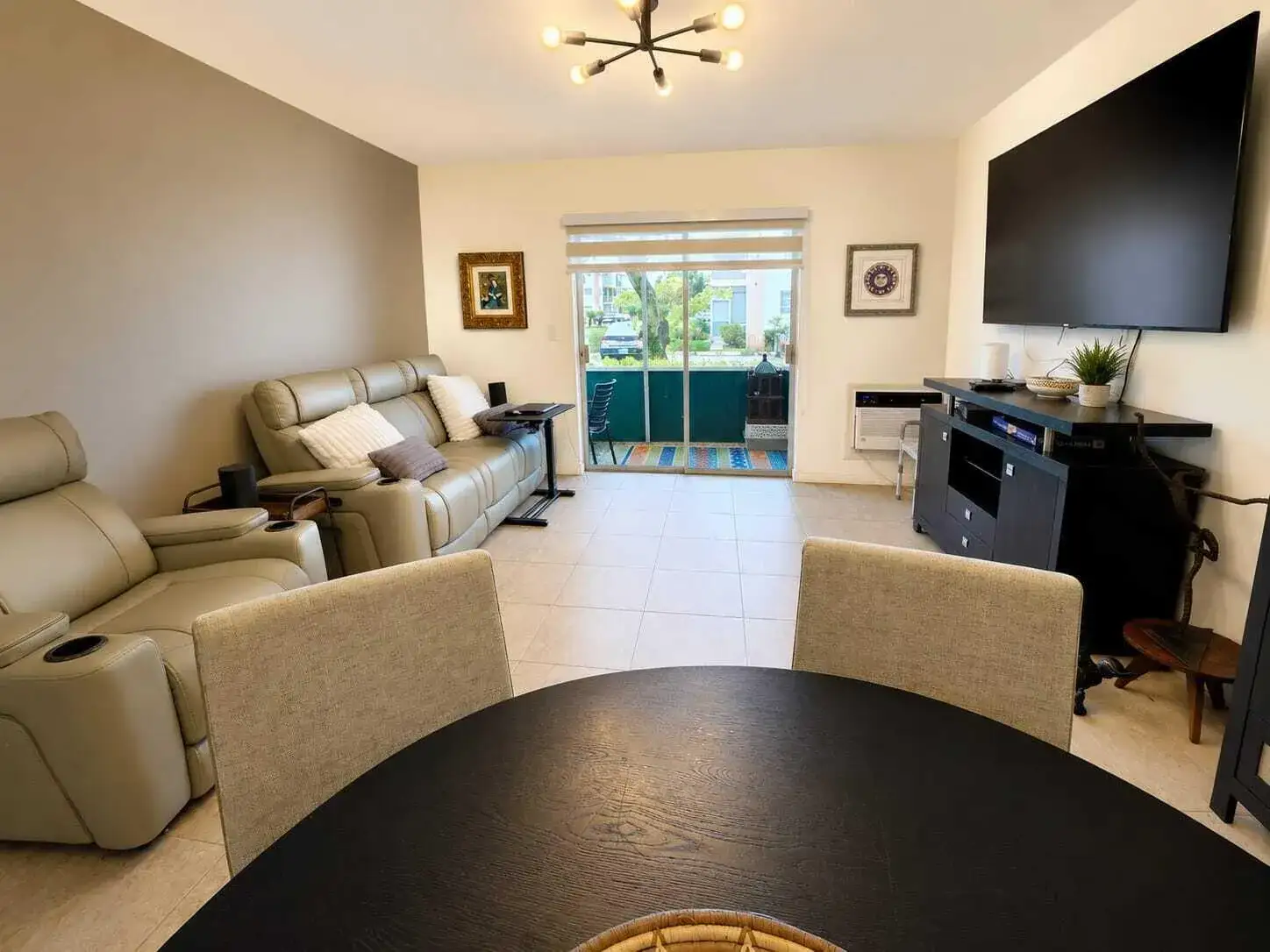 2 bedroom 1 bath Residential for sale at 16900 NE 14th Avenue # 115, Miami FL 33162
