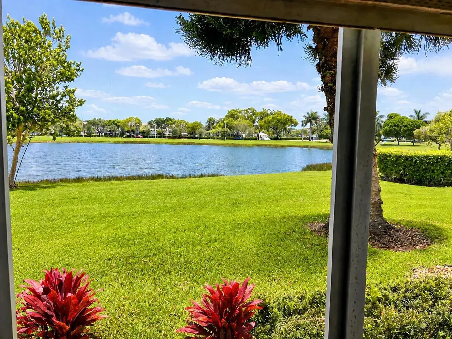 2 bedroom 2 bath Residential for sale at 1015 Ainslie A Drive, Boca Raton FL 33434