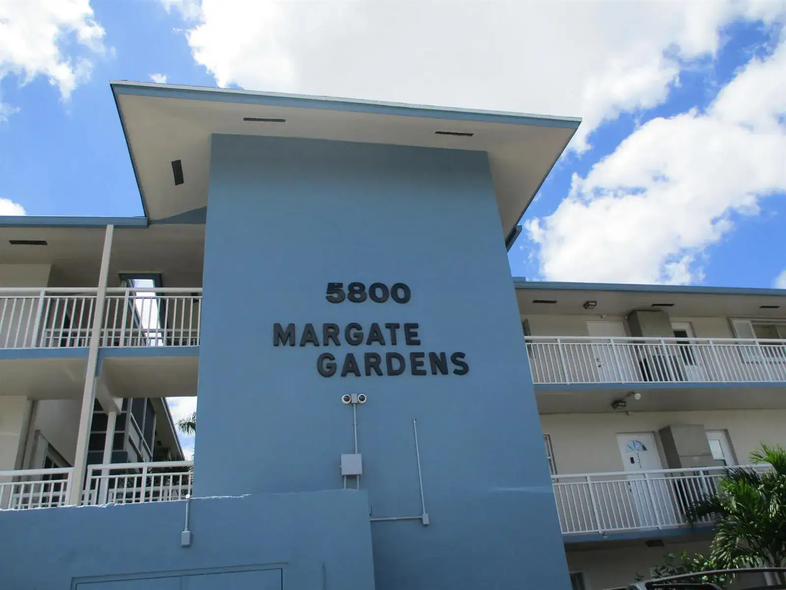 1 bedroom 1 bath Residential Lease for rent at 5800 Margate Boulevard # 1, Margate FL 33063