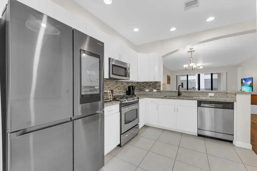 2 bedroom 2 bath Residential for sale at 2955 NW 126th Avenue # 5, Sunrise FL 33323