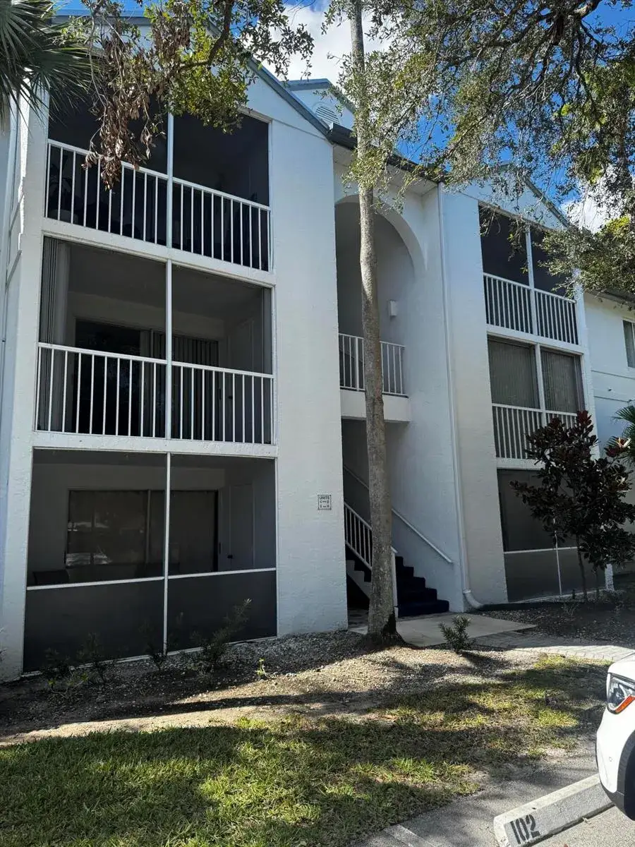 2 bedroom 2 bath Residential for sale at 2502 SE Anchorage Cove # 3, FL 34952