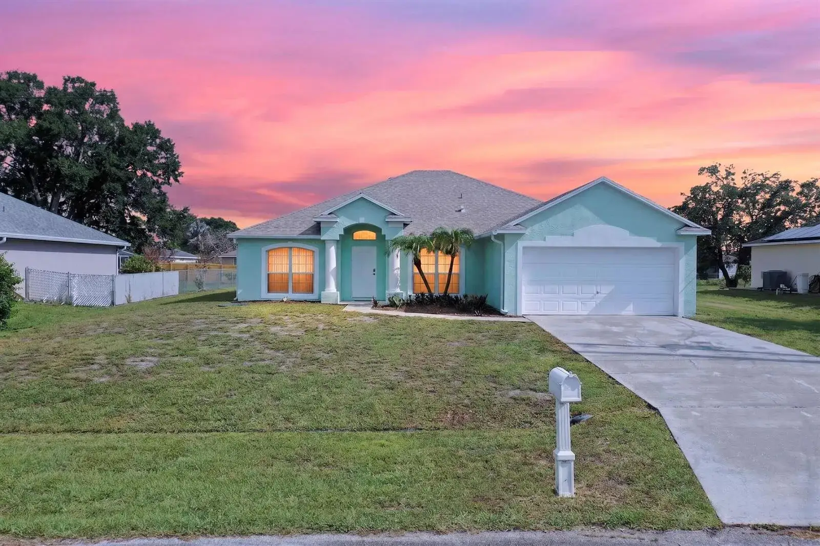 4 bedroom 2 bath Residential for sale at 522 SW Mccomb Avenue, Port St. Lucie FL 34953