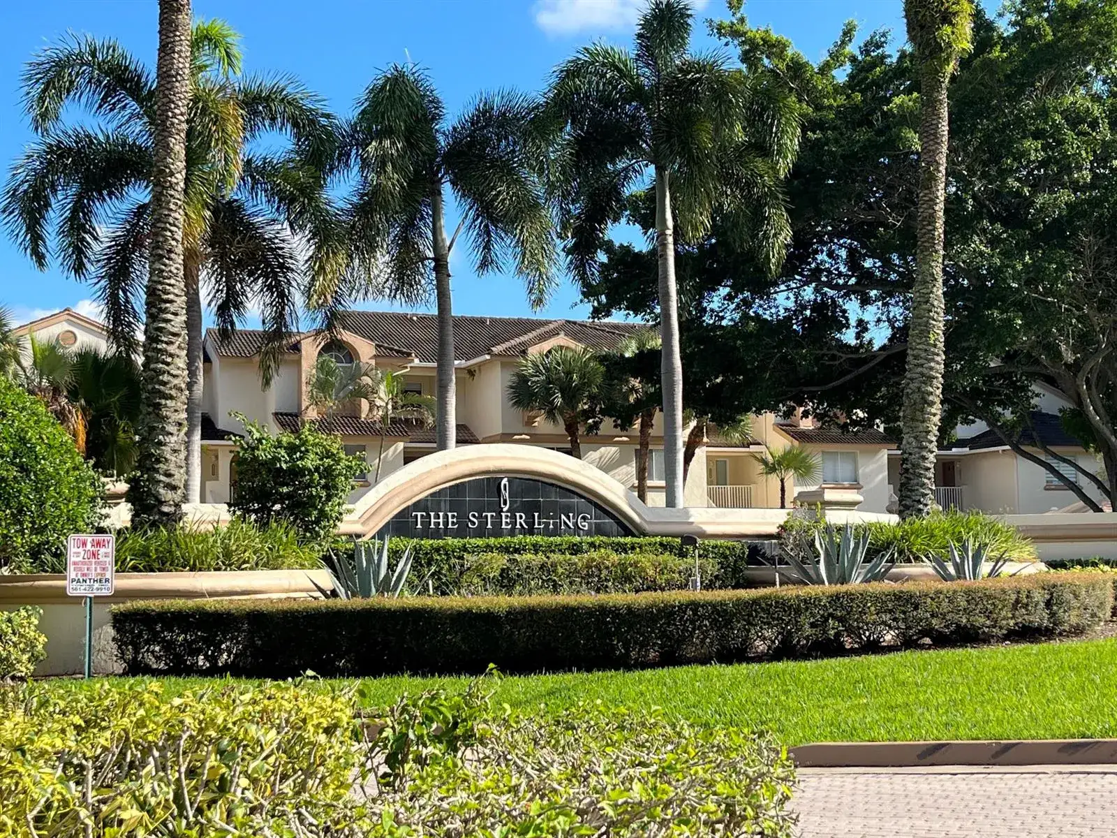 1 bedroom 1 bath Residential Lease for rent at 18106 Glenmoor Drive, West Palm Beach FL 33409