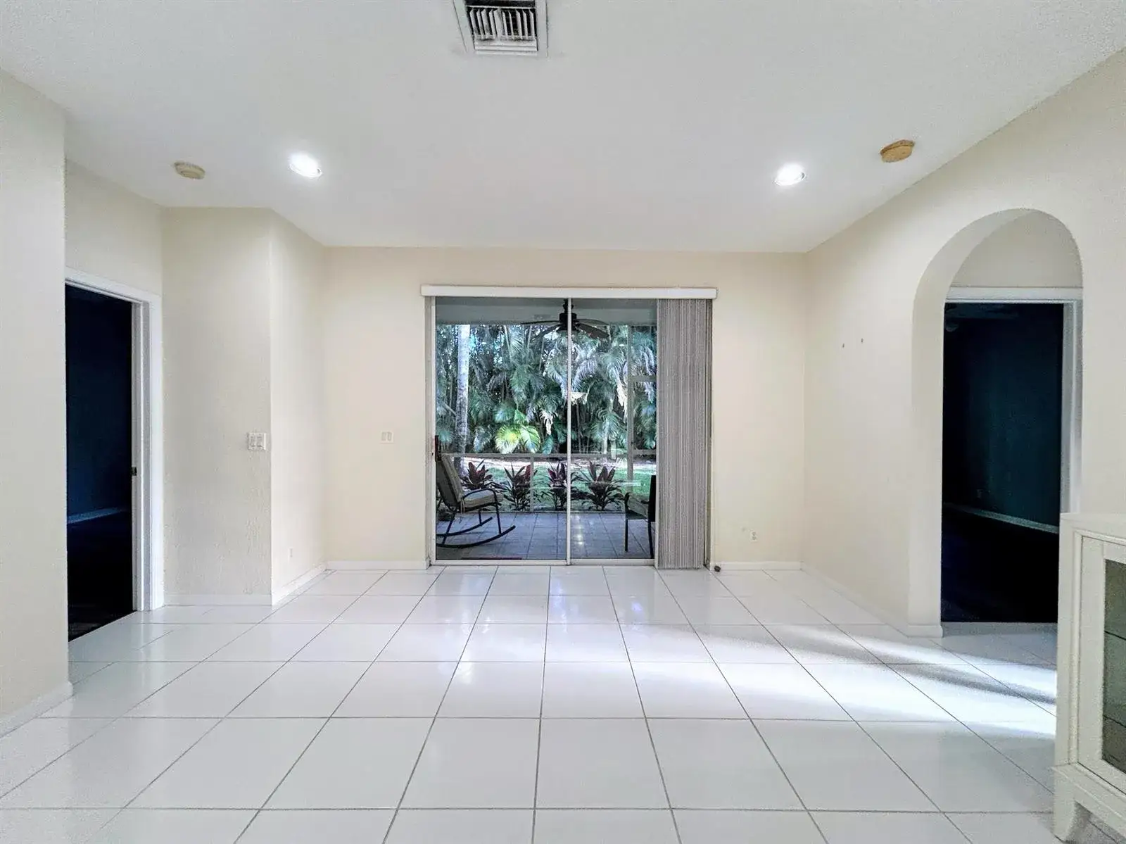 3 bedroom 2 bath Residential for sale at 7910 Laina Lane # 2, Boynton Beach FL 33437