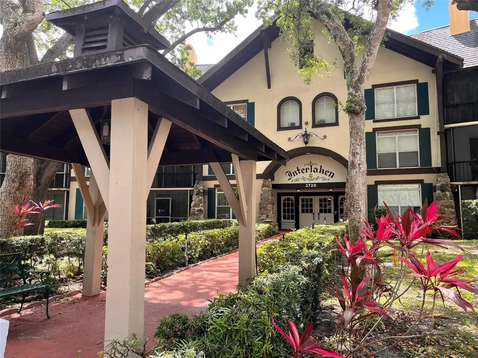 1 bedroom 1 bath Residential Lease for rent at 3720 Inverrary Drive # 3k, Lauderhill FL 33319